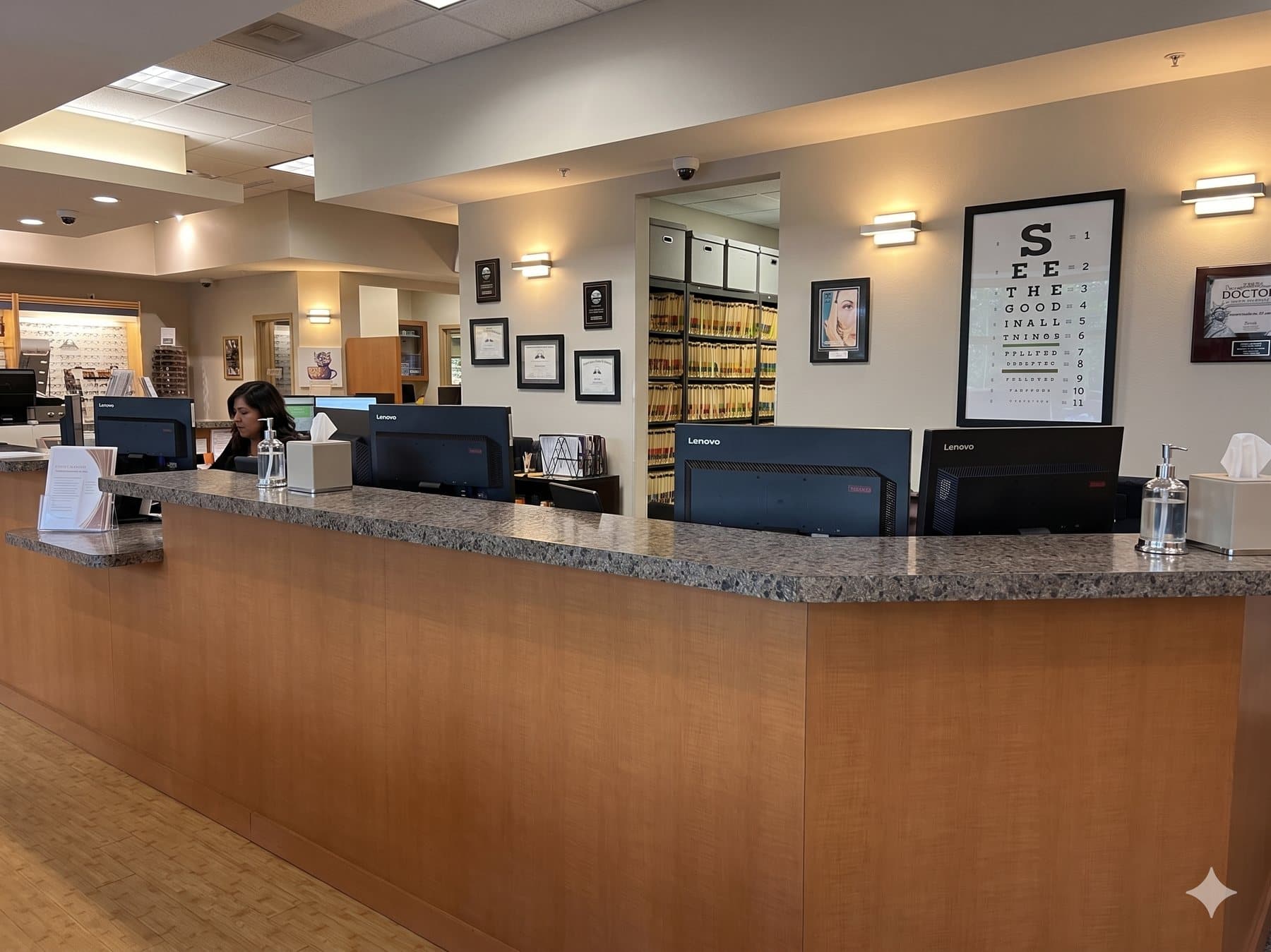 Reception at Toppino Eye Care
